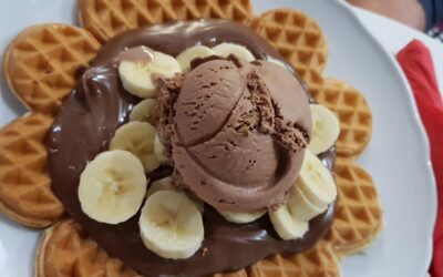 Waffle House: Ice cream lovers head to Naxos!