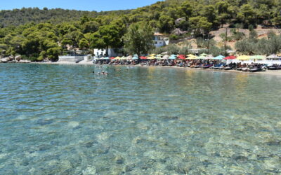 Monastiri of Poros: a picturesque bay and a serene beach in the shadow of a historic monastery